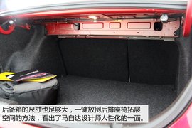 全新一代魂动设计—马自达3昂克赛拉实拍