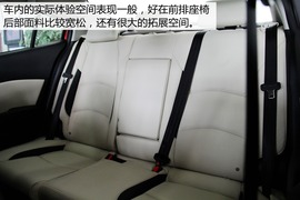 全新一代魂动设计—马自达3昂克赛拉实拍