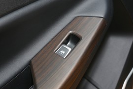 2023款江铃域虎7