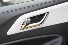 2023款江铃域虎7