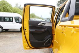 2023款江铃域虎7