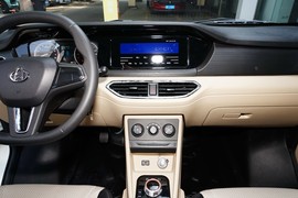 2022款长安跨越星V7EV
