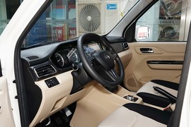 2022款长安跨越星V7EV