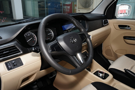 2022款长安跨越星V7EV