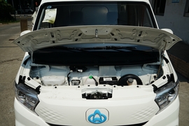 2022款长安跨越星V7EV