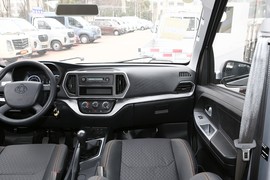 2023款长安凯程睿行M60