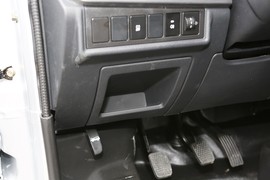 2023款长安凯程睿行M60