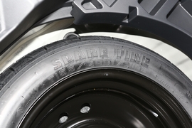 2023款丰田锋兰达