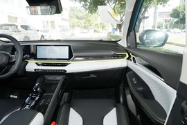 2023款吉利缤越COOL