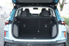 2023款吉利缤越COOL