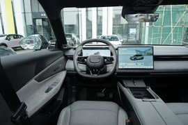 2023款领克08新能源