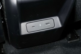 2023款领克08新能源