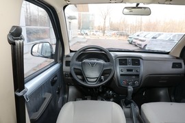 2023款五菱荣光S