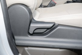 2023款五菱荣光S