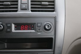 2023款五菱荣光S