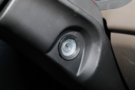 2023款五菱荣光S