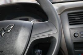 2023款五菱荣光S