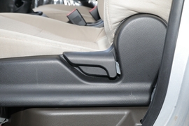 2023款五菱荣光S