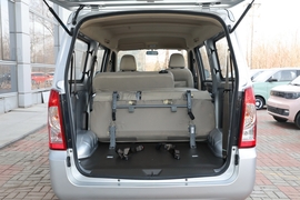 2023款五菱荣光S