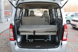 2023款五菱荣光S