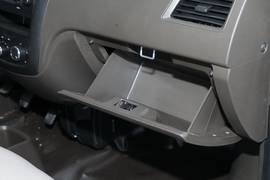 2023款五菱荣光S