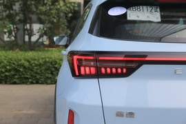 2023款星途追风PHEV