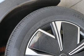 2023款星途追风PHEV