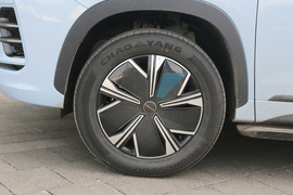 2023款星途追风PHEV