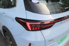 2023款星途追风PHEV