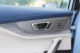 2023款星途追风PHEV