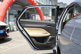 2024款吉利帝豪L