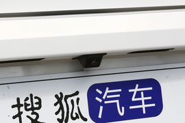 2023款奔腾B70