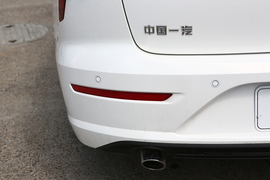 2023款奔腾B70