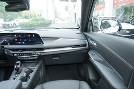 2024款凯迪拉克XT4