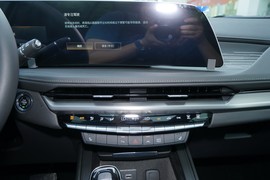 2024款凯迪拉克XT4