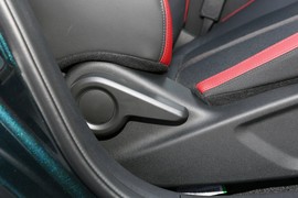 2024款东风风神奕炫MAX