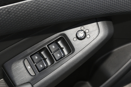 2024款东风风神奕炫MAX