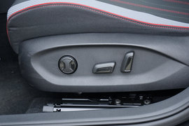 2023款大众凌渡L