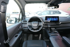 2023款丰田赛那SIENNA