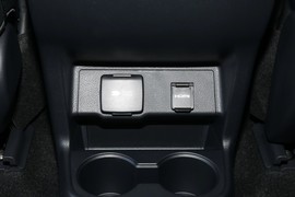 2023款丰田赛那SIENNA