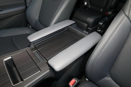 2023款丰田赛那SIENNA