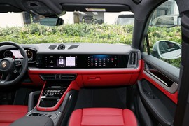 2024款保时捷Cayenne