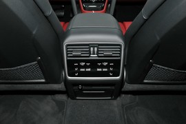 2024款保时捷Cayenne