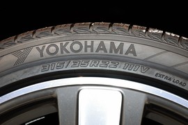 2024款保时捷Cayenne新能源