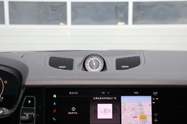 2024款保时捷Cayenne新能源