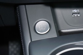 2023款奥迪A4L