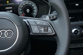 2023款奥迪A4L