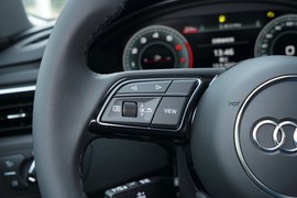 2023款奥迪A4L