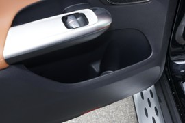2023款奔驰GLC