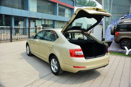2015款斯柯达明锐1.6L